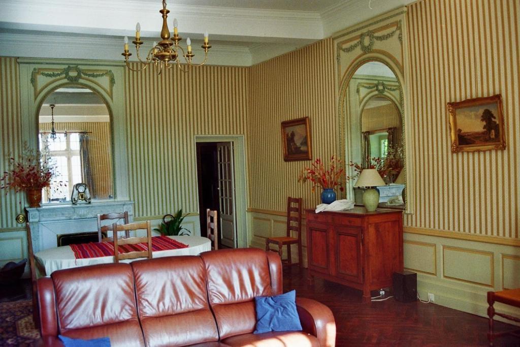 Hotel Du Chateau De Cabrieres Saint-Jean-du-Gard Bagian luar foto